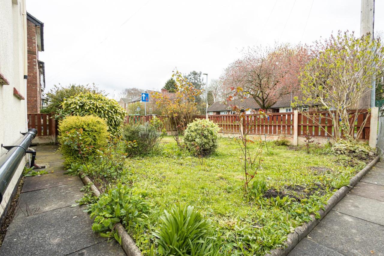 M9 Guest House Manchester Buitenkant foto